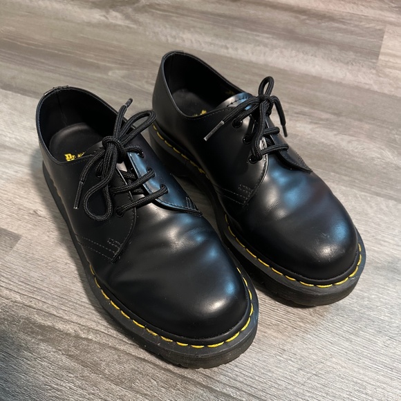 Dr. Martens Shoes - Dr. Martens 1461 BEX BLACK Size M7/W8